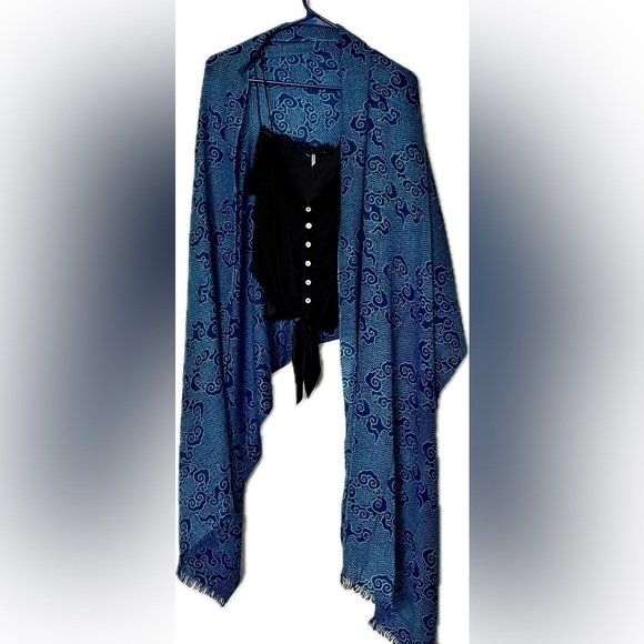 Shanghai Tang Blue Cashmere Shawl - Picture 1 of 5